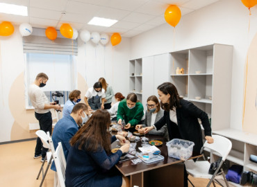В Нижнем Новгороде появился первый в России Центр дневного пребывания и сопровождаемой занятости для слепоглухих людей